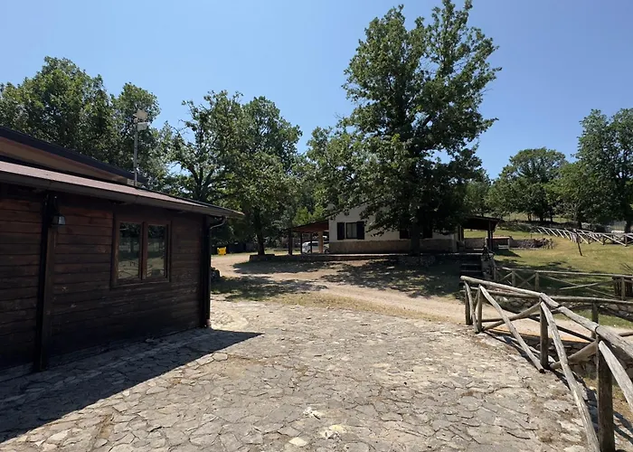 אתר קמפינג Le Chiancate